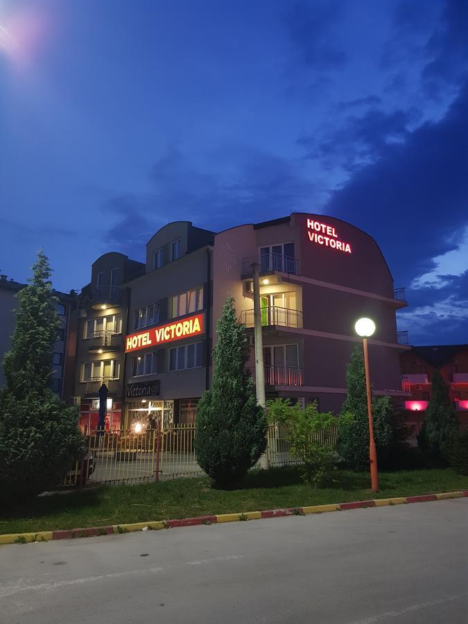 Hotel Victoria Lukavica Exterior foto